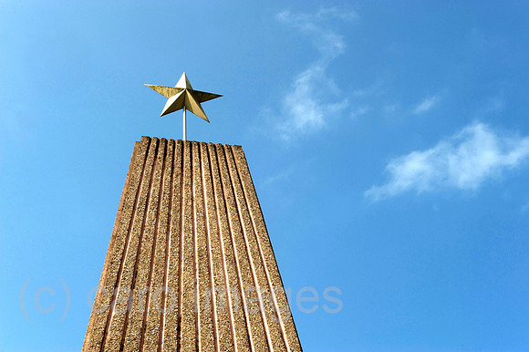 00Y090916D069CARO.JPG