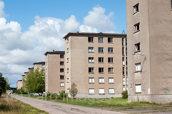 00Y090813D006CARO.JPG