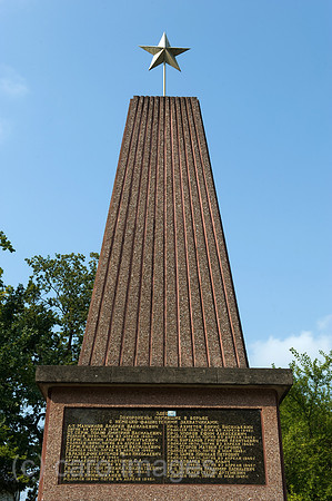 00Y090916D072CARO.JPG