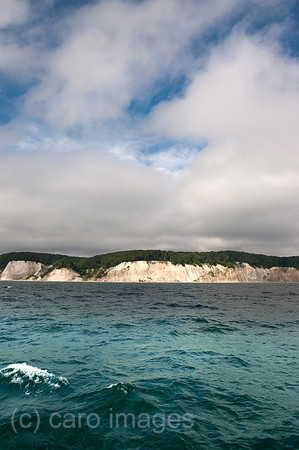 00Y090807D027CARO.JPG