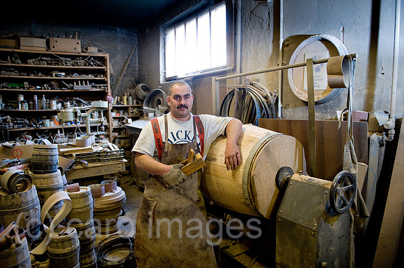 00Y090916D022CARO.JPG