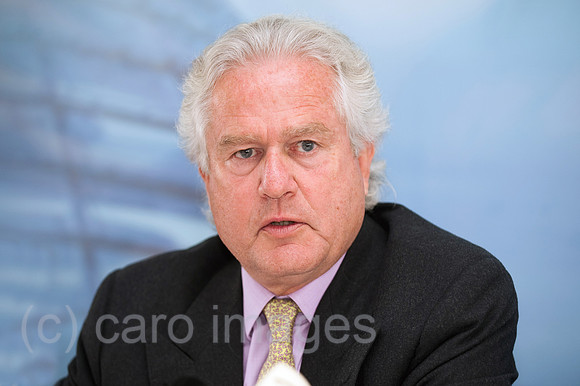 00Y091013D006CARO.JPG