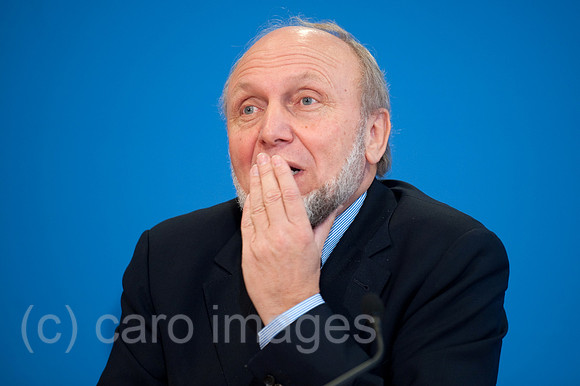 00Y091202D015CARO.JPG