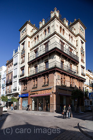 0FR090109D025CAROE.JPG