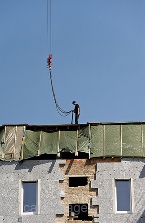0CE090415D008CAROE.JPG