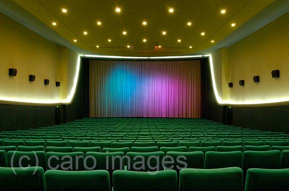 0CE060912D001CAROEP.JPG