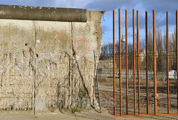 0CE090317D001CAROE.JPG