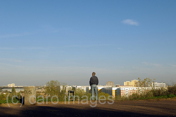 0CE081020D019CAROE.JPG
