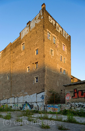 0CE090729D009CAROE.JPG