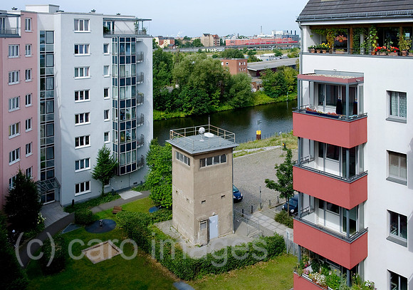 0CE090722D909CAROE.JPG