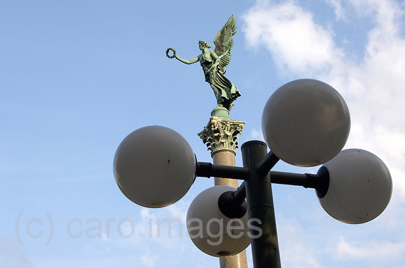 0CE071004D003CAROE.JPG