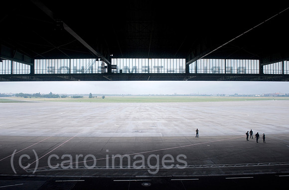 0CE090803D004CAROE.JPG