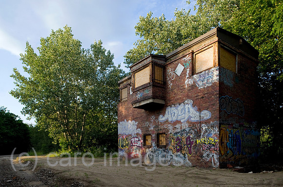 0CE090724D004CAROE.JPG