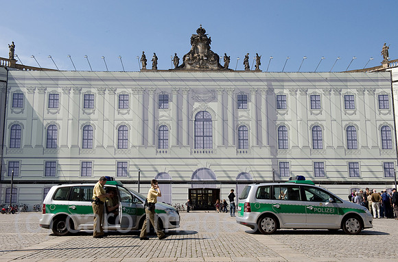 0CE090415D005CAROE.JPG