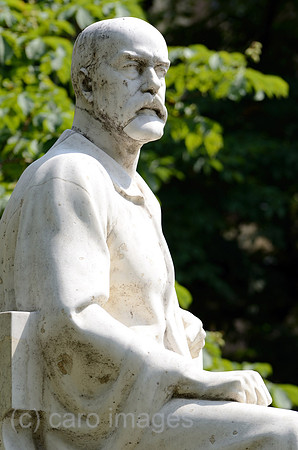 00C110604D007CAROE.JPG