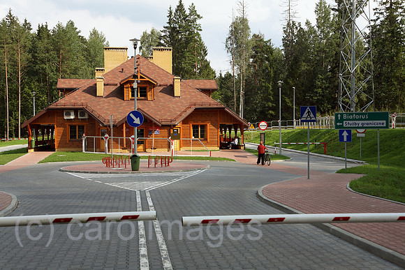 00A070811D282CARO.JPG