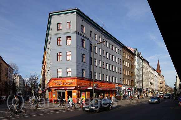 00P110323D056CARO.JPG