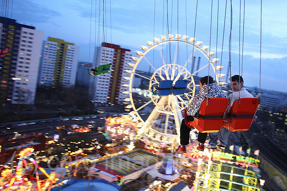 00F081202D057CARO.JPG