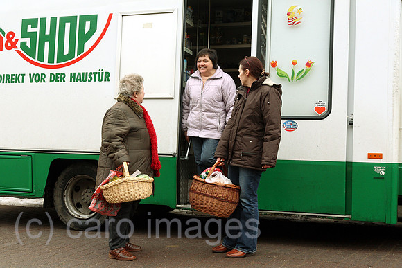 00J090206D039CARO.JPG
