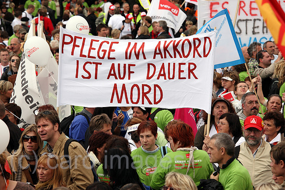 00J080925D312CARO.JPG