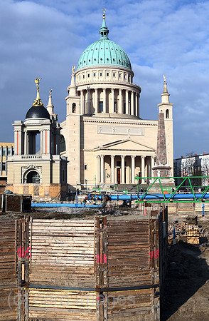 00J110216D174CARO.JPG