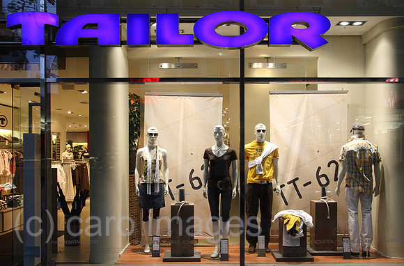 00A070510D026CAROE.JPG