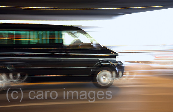 00A070317D037CAROEP.JPG