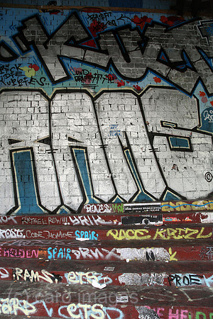00A070510D018CAROE.JPG