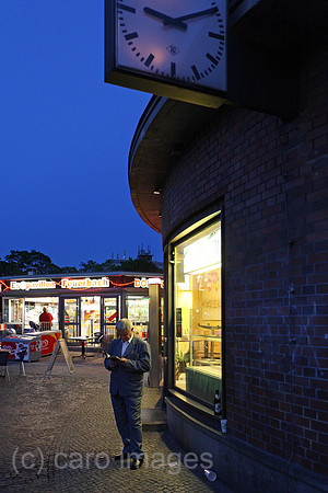 00A070506D018CAROEP.JPG