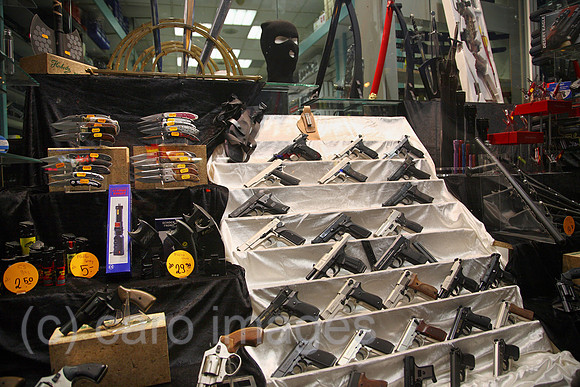 00A070510D057CAROE.JPG