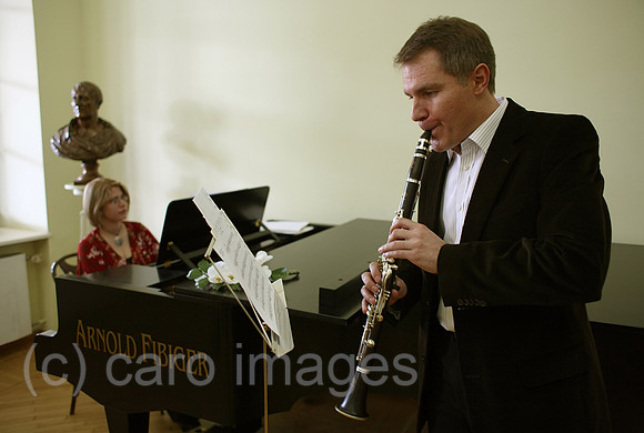 00A070510D075CAROE.JPG