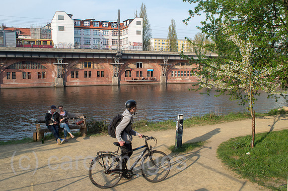 0CE150424D001CAROE.JPG