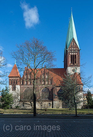 0CE150228D010CAROE.JPG