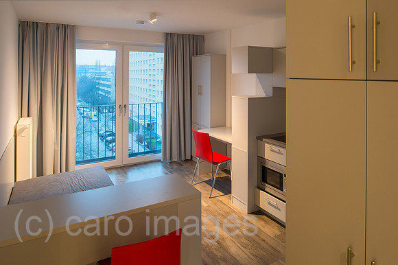 0CE141203D003CAROE.JPG