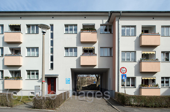 0CE150308D003CAROE.JPG