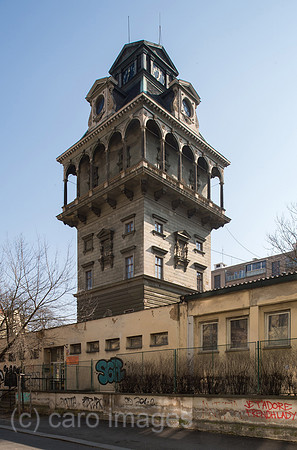 0CE150310D010CAROE.JPG