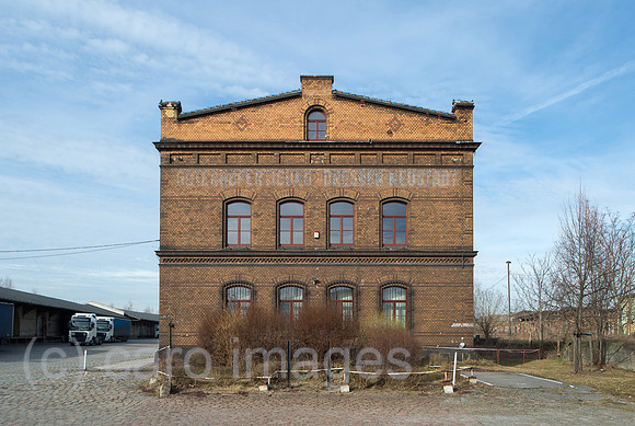 0CE150308D019CAROE.JPG