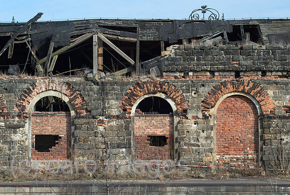 0CE150308D026CAROE.JPG