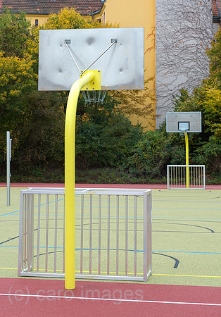 0CE141106D006CAROE.JPG