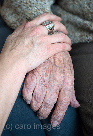 0CE150326D001CAROE.JPG