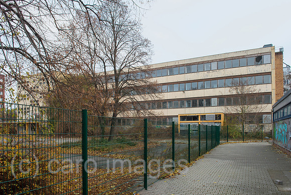 0CE141202D004CAROE.JPG