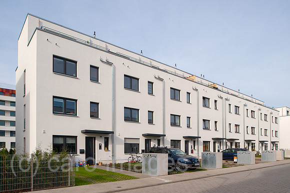 0CE141103D001CAROE.JPG