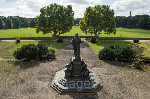 0CE140923D003CAROE.JPG