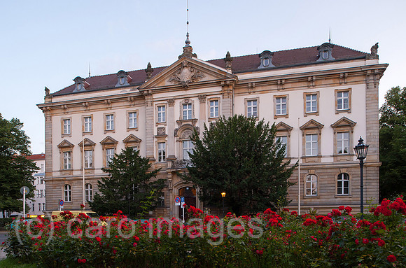 0CE140811D002CAROE.JPG