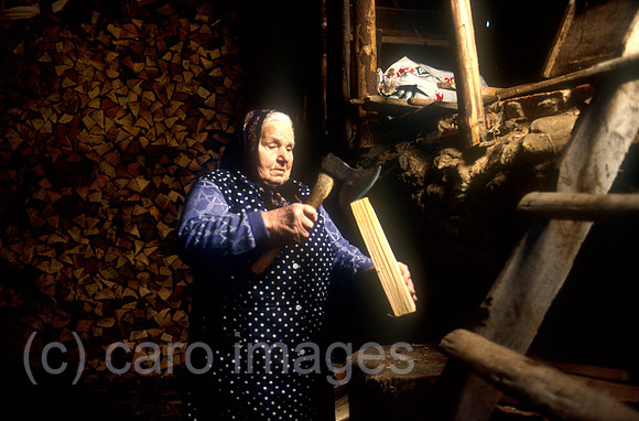 00J001911CARO.JPG