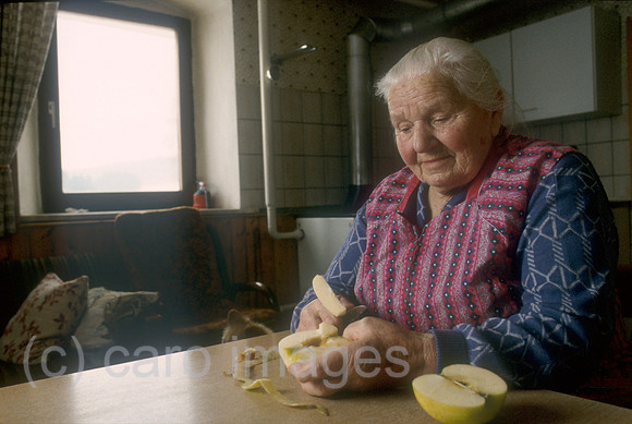 00J001918CARO.JPG