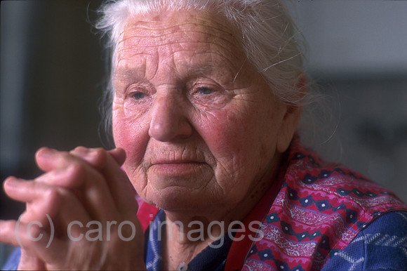 00J001901CARO.JPG