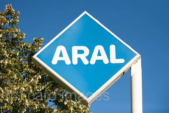 00A070923D344CAROE.JPG