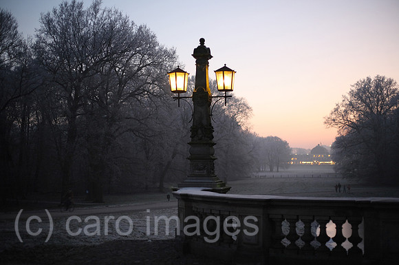 00A071222D113CAROEP.JPG