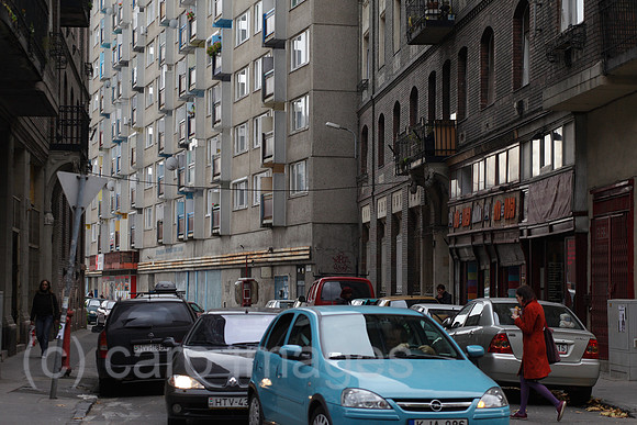 00P101020D677CARO.JPG